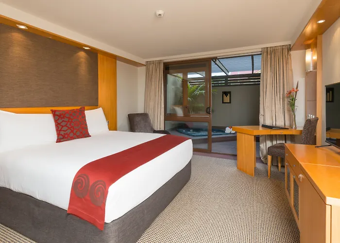 Hotel Millennium